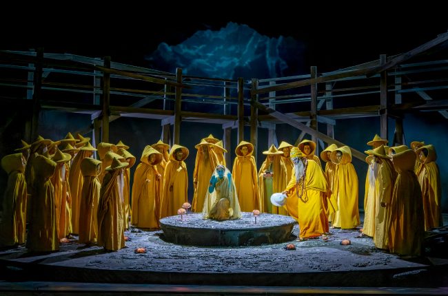 Lakmé I Tiroler Landestheater Innsbruck I Foto: Birgit Gufler